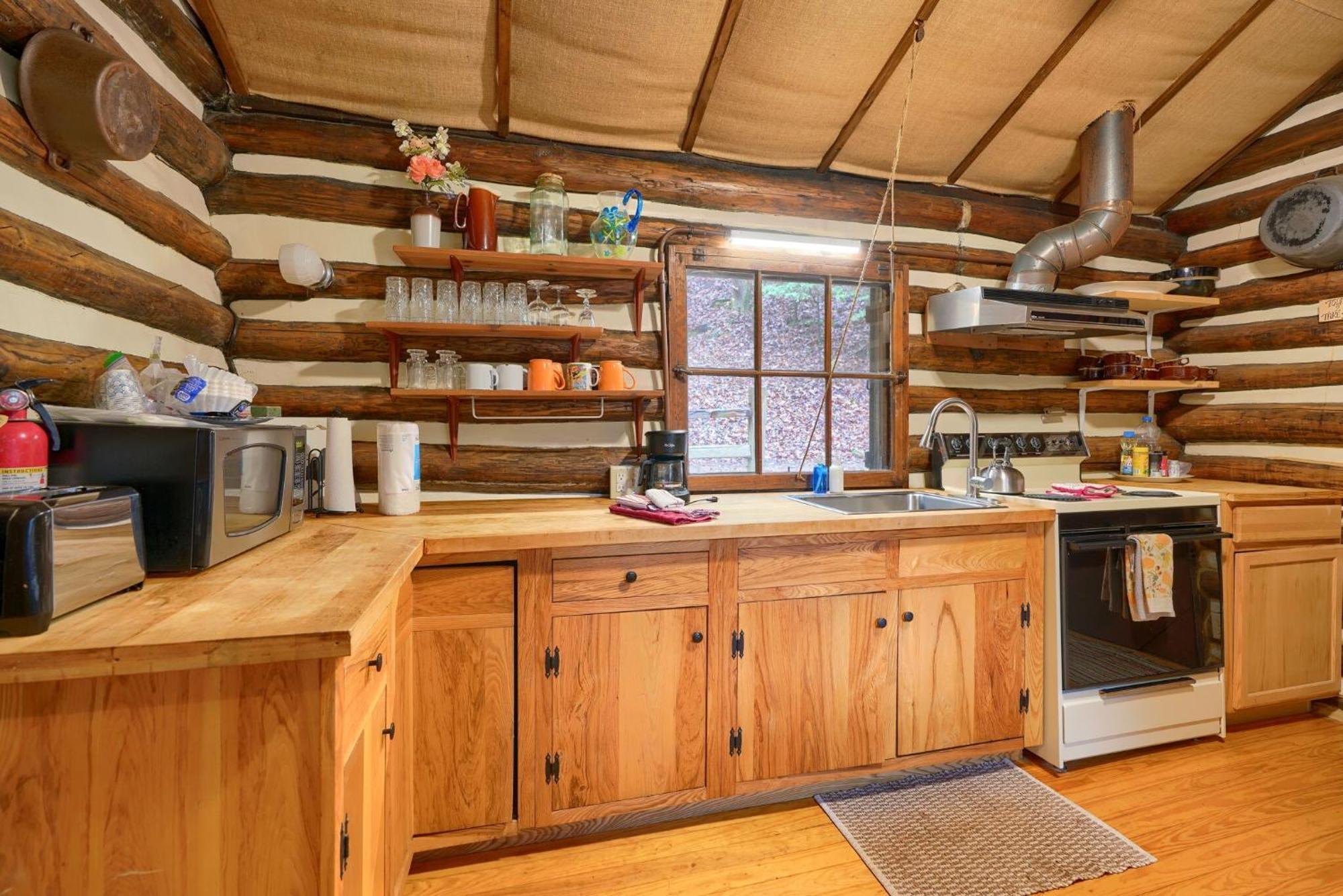 Russell Cabin Logan Bagian luar foto
